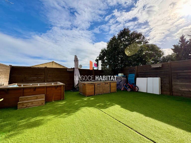 Superbe villa duplex avec jardin, piscine et garage - Poussa — photo 1
