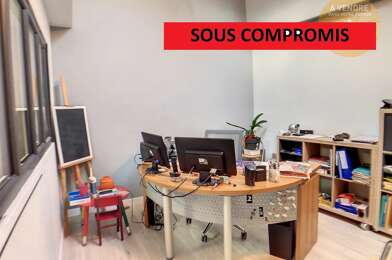 Immeuble  303000 €