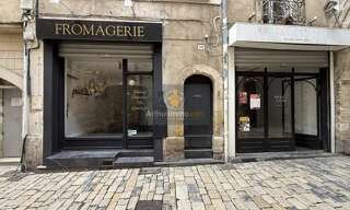 Commerce 2 Pièces  m² à louer à Apt (84400)