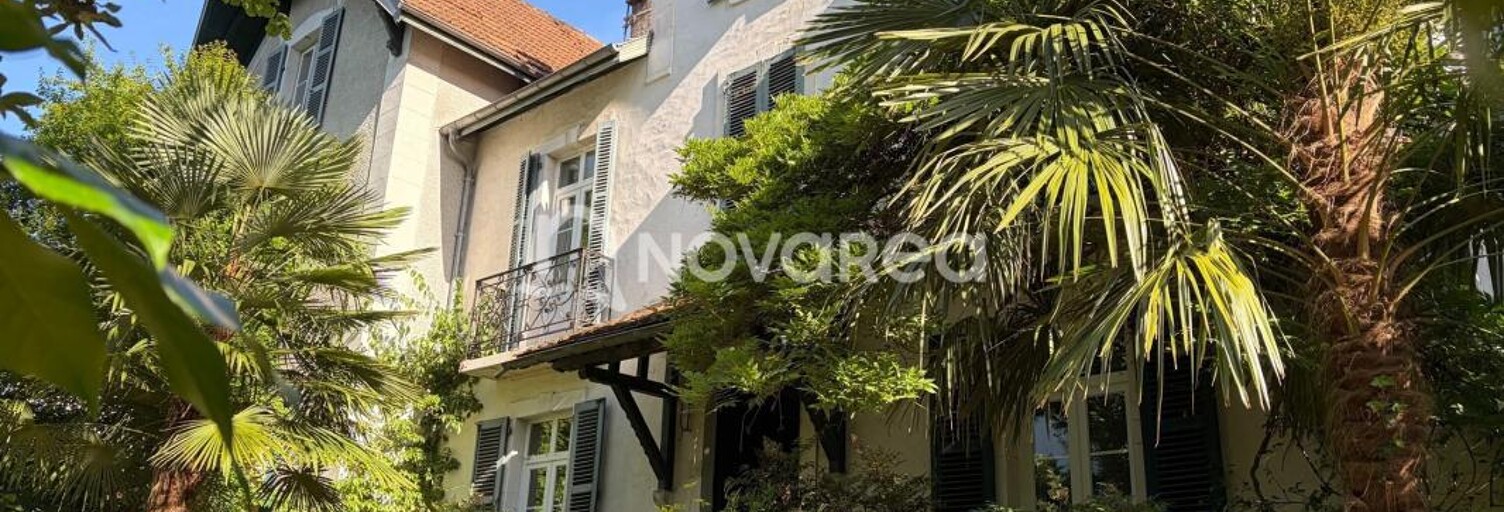 Maison 11 Pièces 259 m² à vendre à Pau (64000)