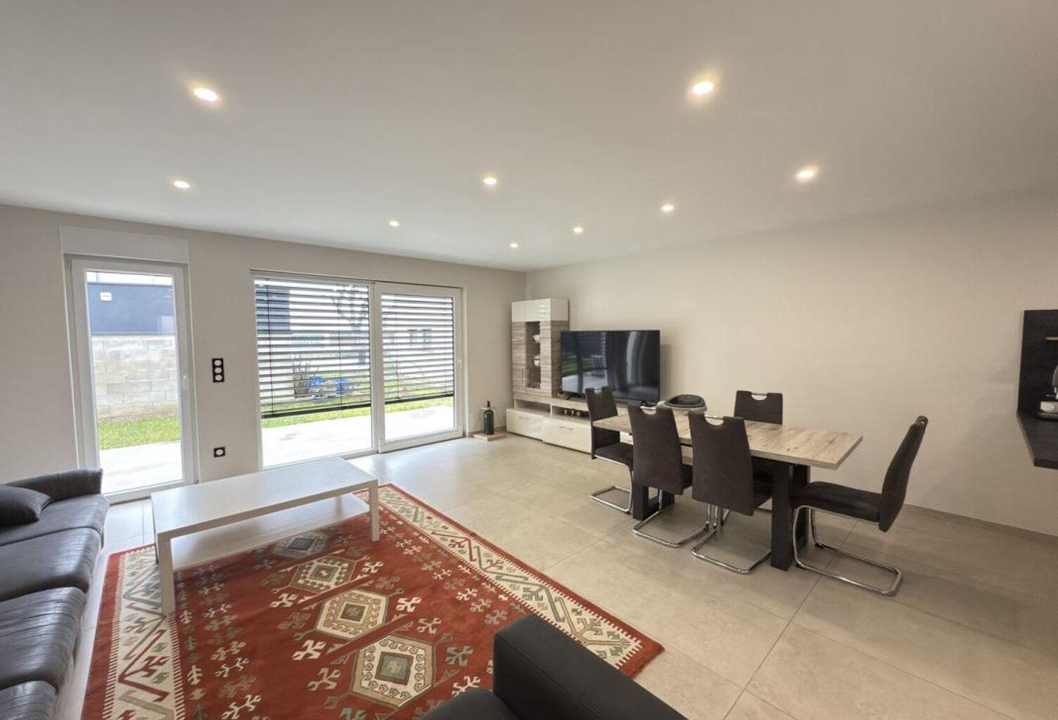 Maison - 135m ² — photo 1