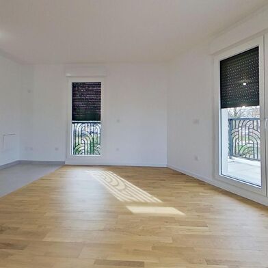 Appartement 4 pièces 1471 €