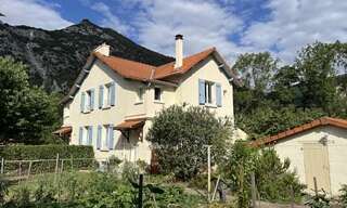 Maison 1 Pièce 90 m² à vendre à Tarascon-sur-Ariège (09400)