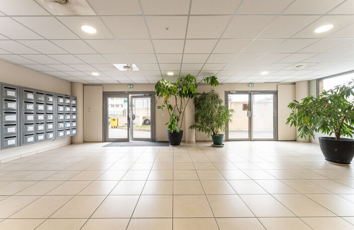 Bureaux Marseille 485,83 m2 — photo 2