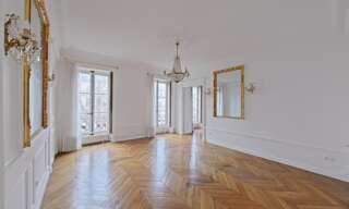 Appartement 3 Pièces 126 m² à louer à Paris 10 (75010)