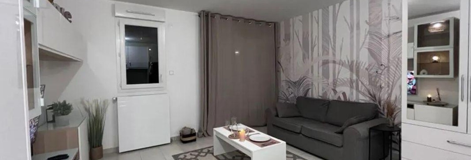 Appartement 1 Pièce 30 m² à louer à Le Plessis-Robinson (92350)