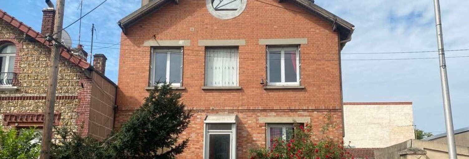 Appartement 1 Pièce 10 m² à louer à Saint-Denis (93200)