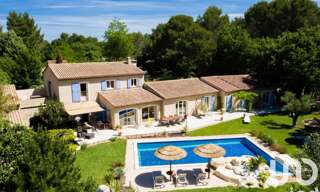 Maison 11 Pièces 322 m² à vendre à Saint-Cannat (13760)