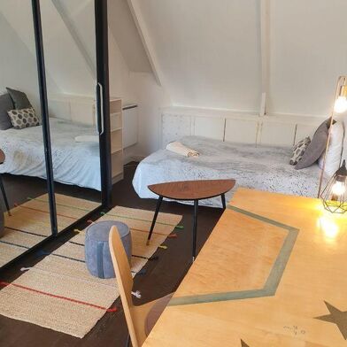 Appartement 1 pièces 840 €