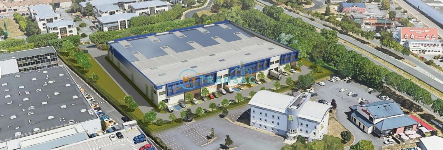 Local industriel  7508 m² à louer à Villejust (91140)