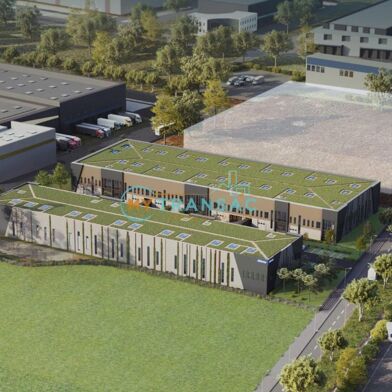 Local industriel  9600 €