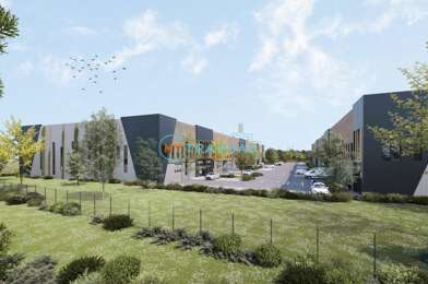 Local industriel  8772 €