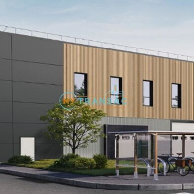 Local industriel  27555 €