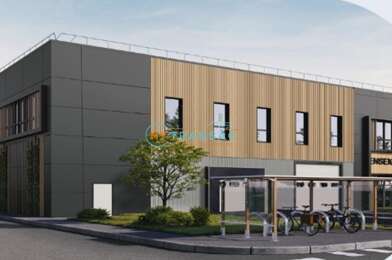 Local industriel  25258 €