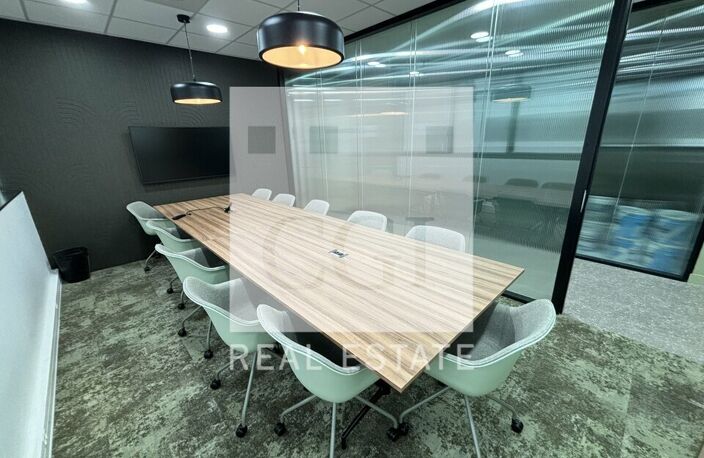BUREAUX à LOUER — photo 2