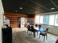 ENTREPOT BUREAU 350M² A LOUER AUX ULIS — photo 2