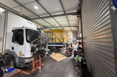 Local industriel  15000 €