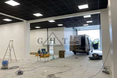 Local industriel  5350 €