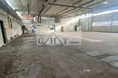 Local industriel  1500000 €