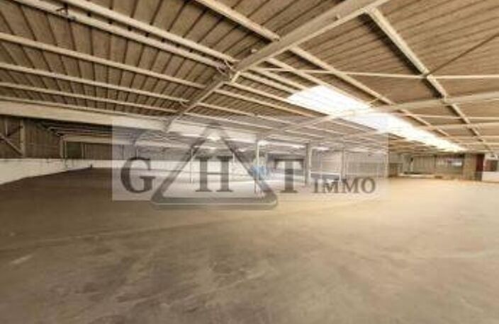 2200 M² ENTREPOT BUREAUX  A VENDRE — photo 3