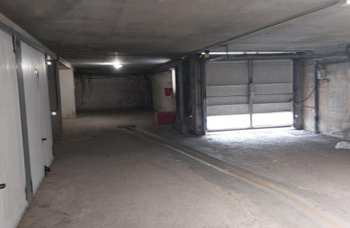 GARAGE 100€ + TVA — photo 2