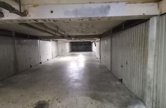 GARAGE A LOUER RDC + Sous-sol - 80€ + TVA — photo 5
