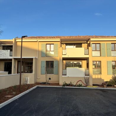 Appartement 2 pièces 918 €