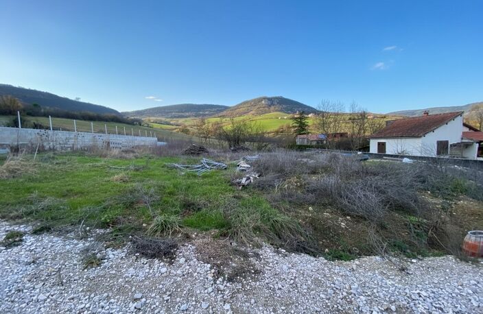 Terrain — photo 5