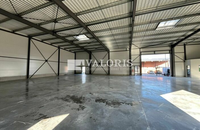 LOCAL COMMERCIAL à LOUER — photo 2