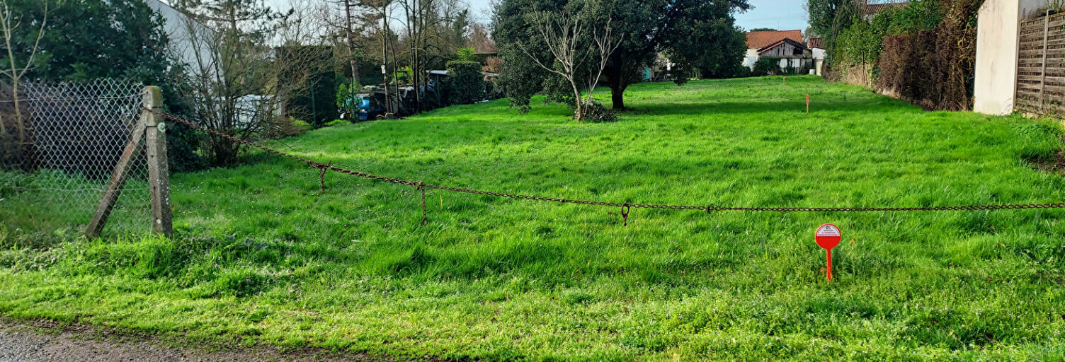 Terrain  650 m² à vendre à Le Château-d'Oléron (17480)