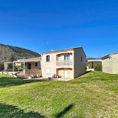 Maison 6 pièces 398000 €