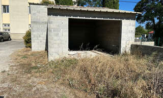 Garage  116 m² à vendre à Montélimar (26200)
