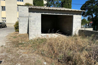 Garage  79500 €