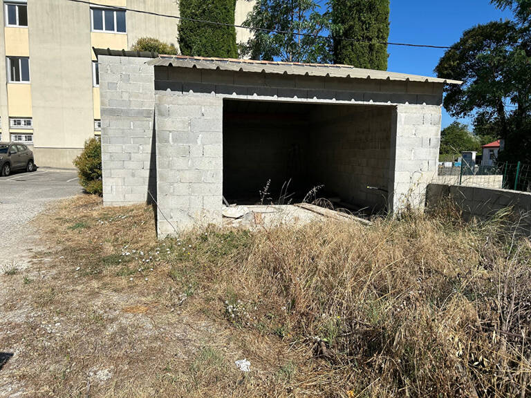 Lot de deux garages Montélimar sur terrain de 516m² — photo 1