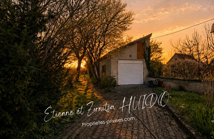Ensemble immobilier en coeur de ville 168 m² habitables  Terrain clos de 981 m² — photo 3