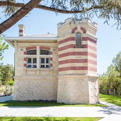 Maison 7 pièces 1385000 €