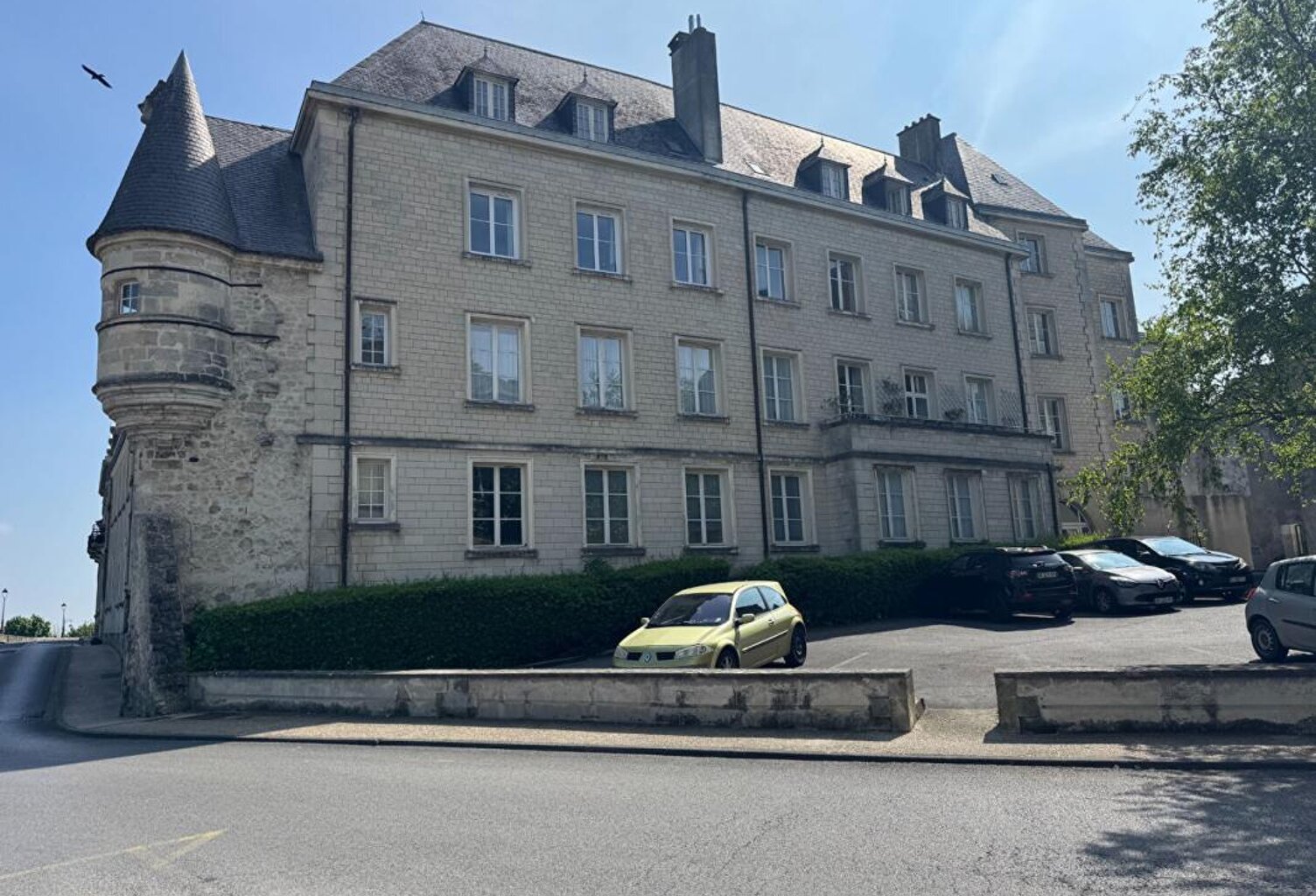 Appartement Laon 2 pièce(s) — photo 1