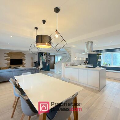 Maison 5 pièces 325000 €