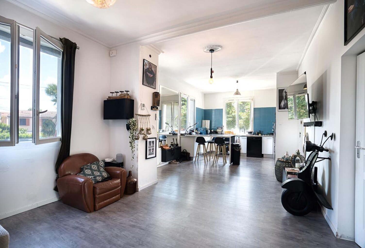 Maison au calme avec potentiel locatif  dans un écrin de verdure — photo 1