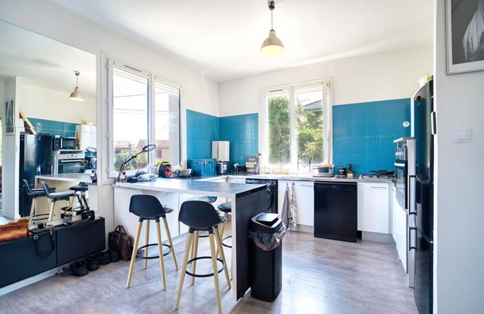 Maison au calme avec potentiel locatif  dans un écrin de verdure — photo 4