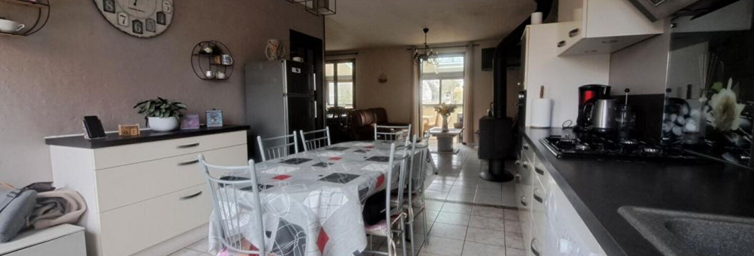 Maison 6 Pièces  m² à vendre à Baugé-en-Anjou (49150)