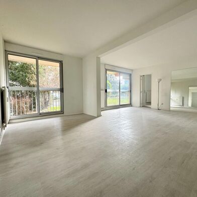 Appartement 6 pièces 260000 €