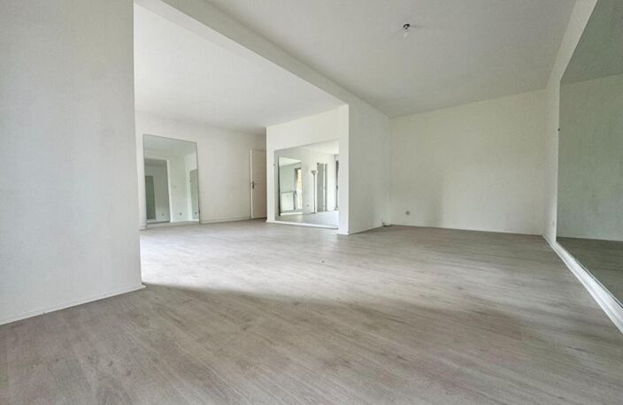 Appartement Villefranche Sur Saône 6 pièces120 m2 — photo 4