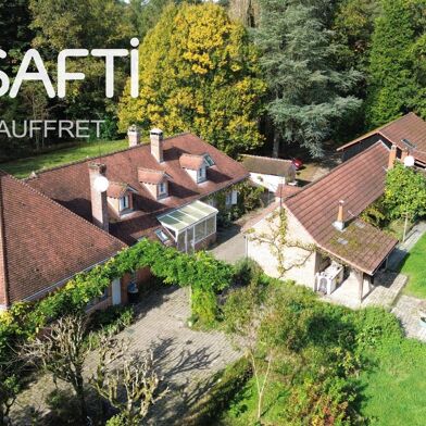 Maison 11 pièces 890000 €