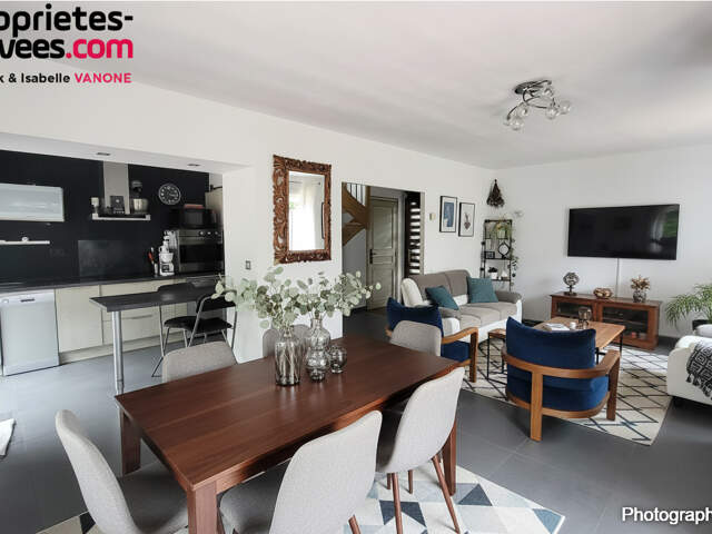 Maison Individuelle type plain pied - 3 chambres - jardin - garage - cave - 82 m² habitables (120m² utiles) — photo du bien
