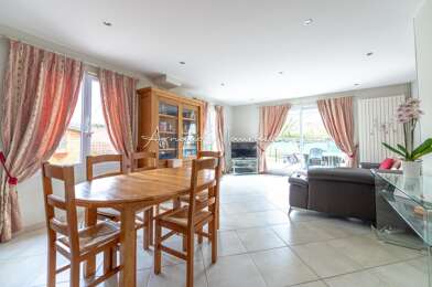 Maison 4 pièces 399000 €