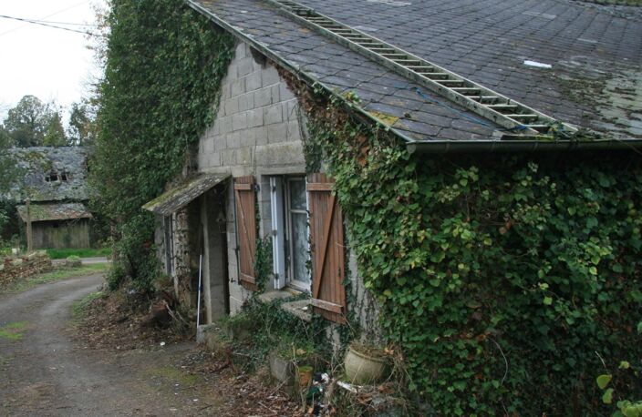 Corps de ferme à rénover à dix minutes de Fougères — photo 4