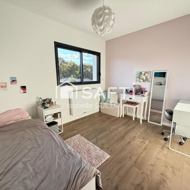 Maison 7 pièces 566800 €