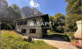 Maison 4 Pièces 75 m² à vendre à Vallouise-Pelvoux (05340)