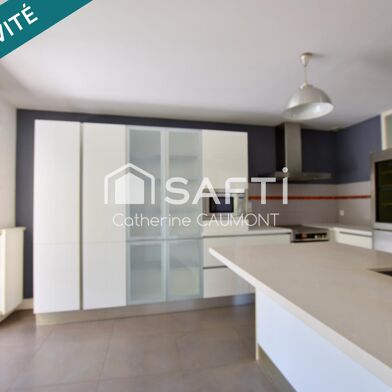 Maison 8 pièces 314000 €